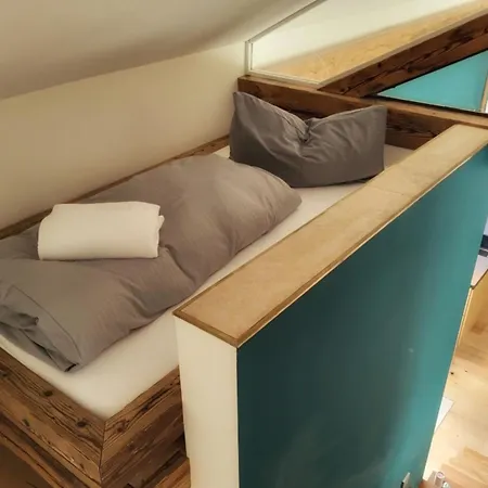シャレー Stylische Alpenlounge Mit Pool, Blockhaus-sauna Und Jacuzzi Fuer Bis Zu 12 Personen *
