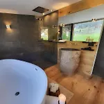 Stylische Alpenlounge Mit Pool, Blockhaus-sauna Und Jacuzzi Für Bis Zu 12 Personen *